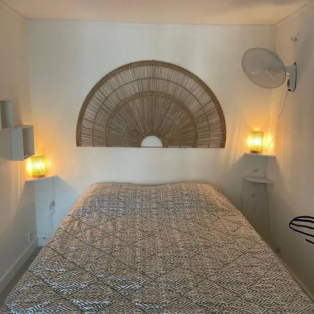 Apartment Marina Belle Vue Avec Appontement Le Grau-du-Roi